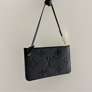 ✨SOLD✨ Louis Vuitton Empreinte Noir Pochette